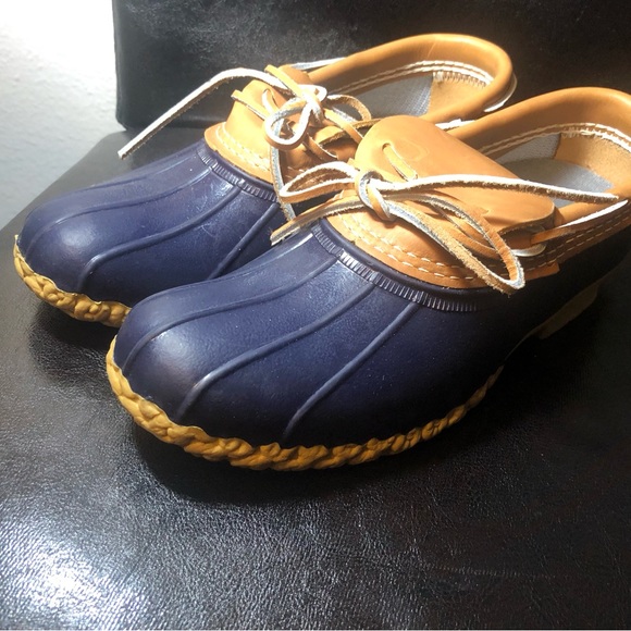 L.L. Bean Boots Womens Blue Tan Bottoms Duck Boot Gum Sole Rain Boots Size 9N - Picture 3 of 12